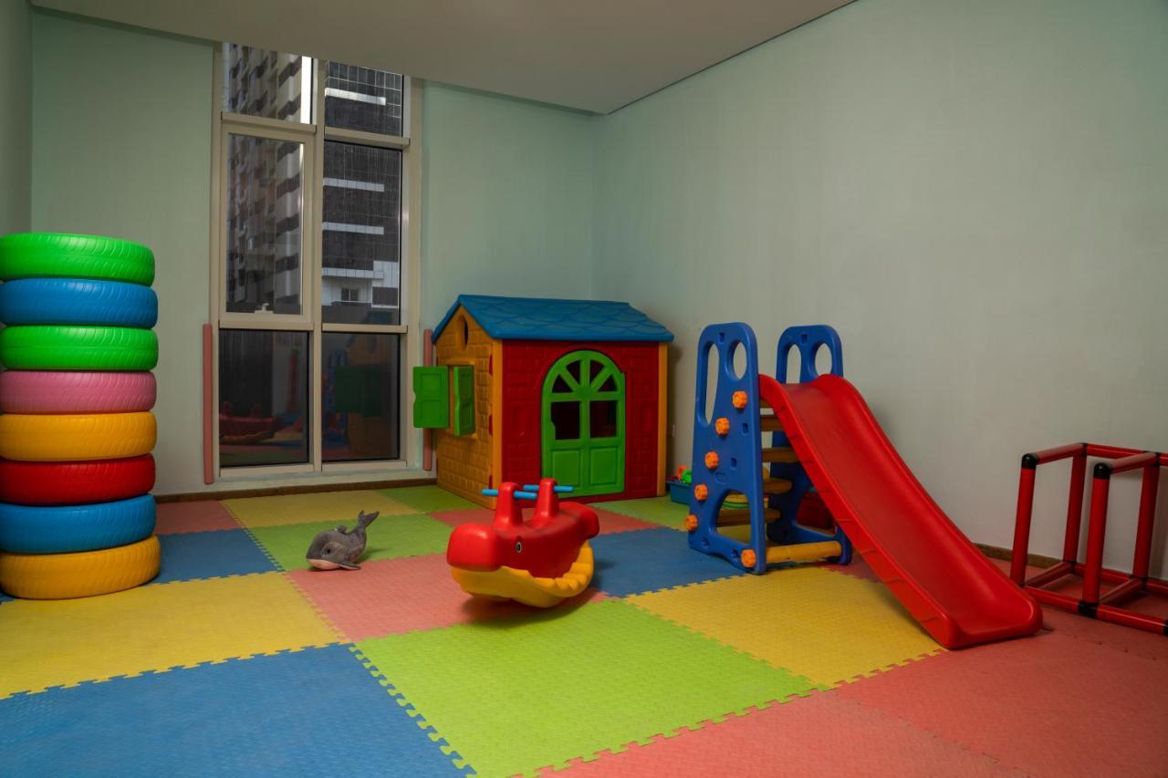 Pullman Sharjah Hotel Екстериор снимка A playroom