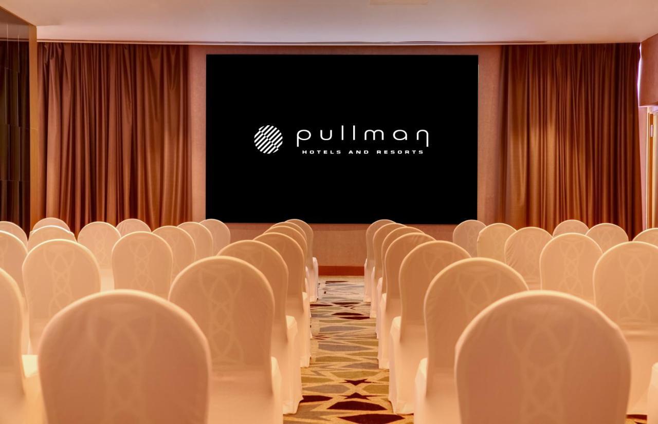 Pullman Sharjah Hotel Екстериор снимка Pullman Meeting