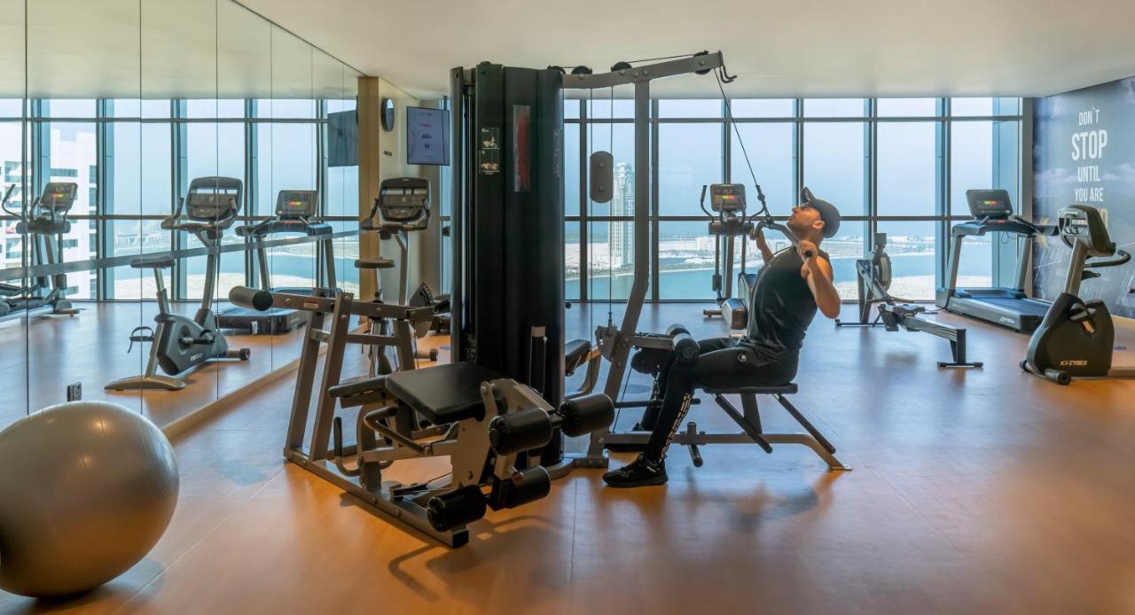 Pullman Sharjah Hotel Екстериор снимка The gym at the hotel